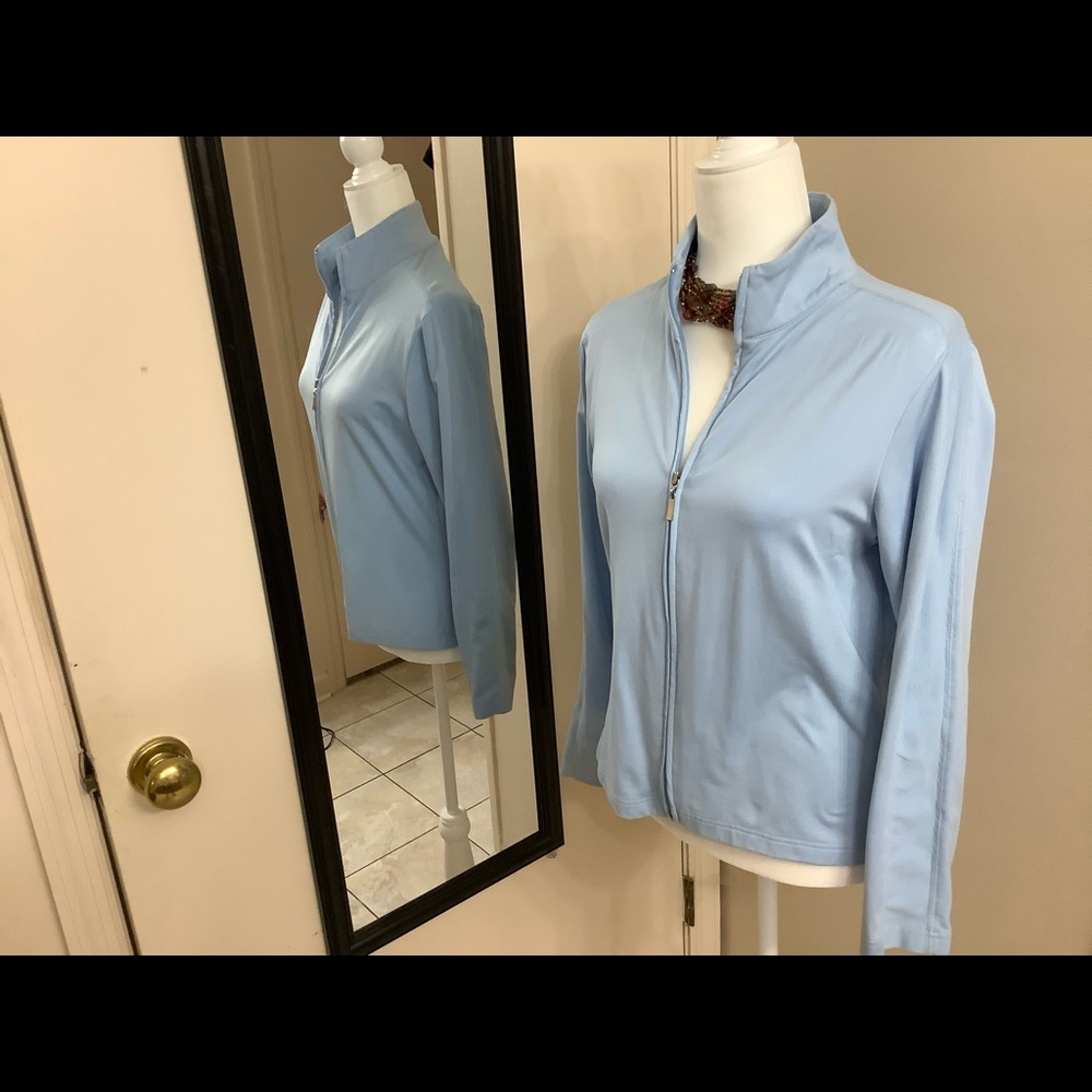 Lightweight jacket - Picture 2 of 4